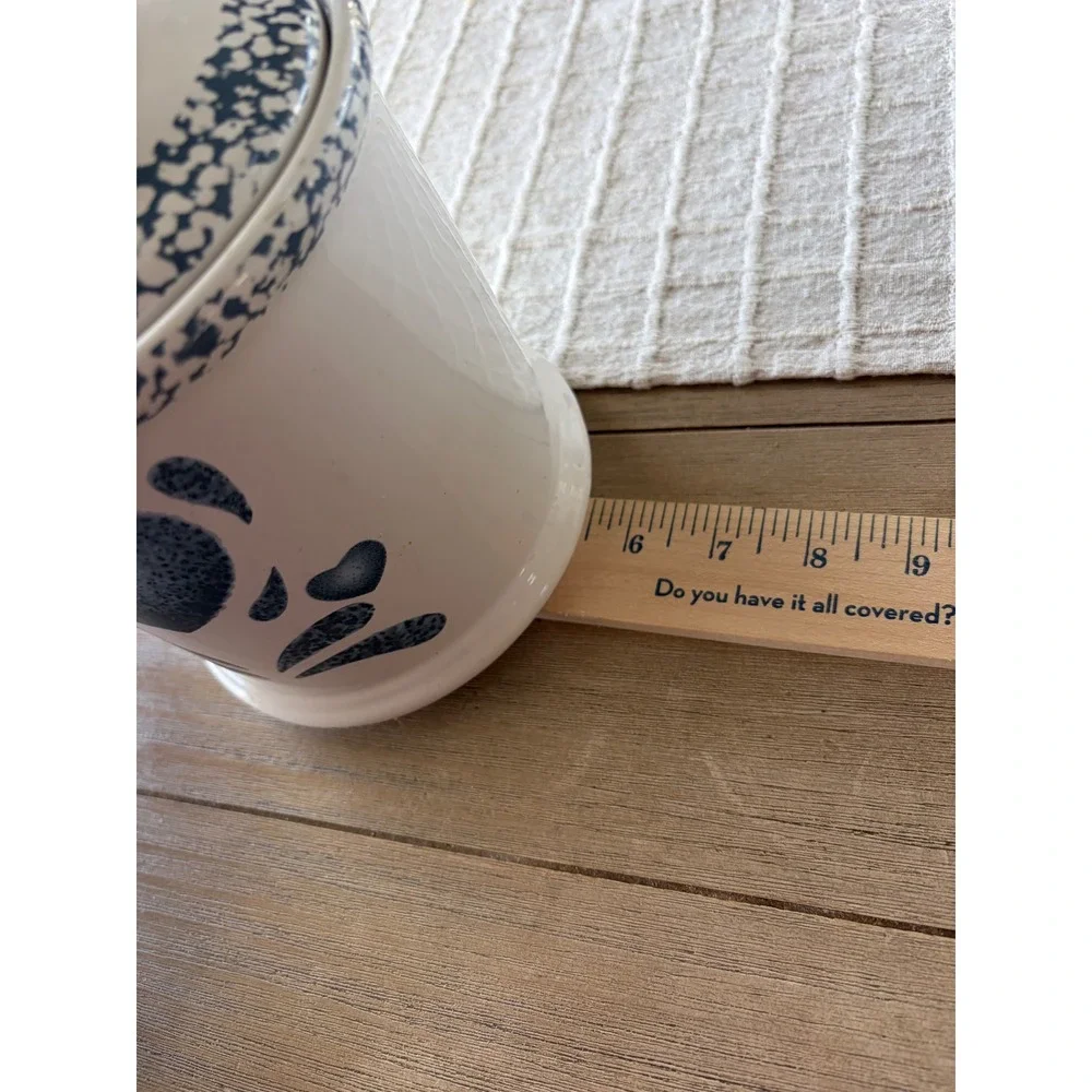 Jay Imports Country Blue Heart stoneware canisters Set of 2 with lids